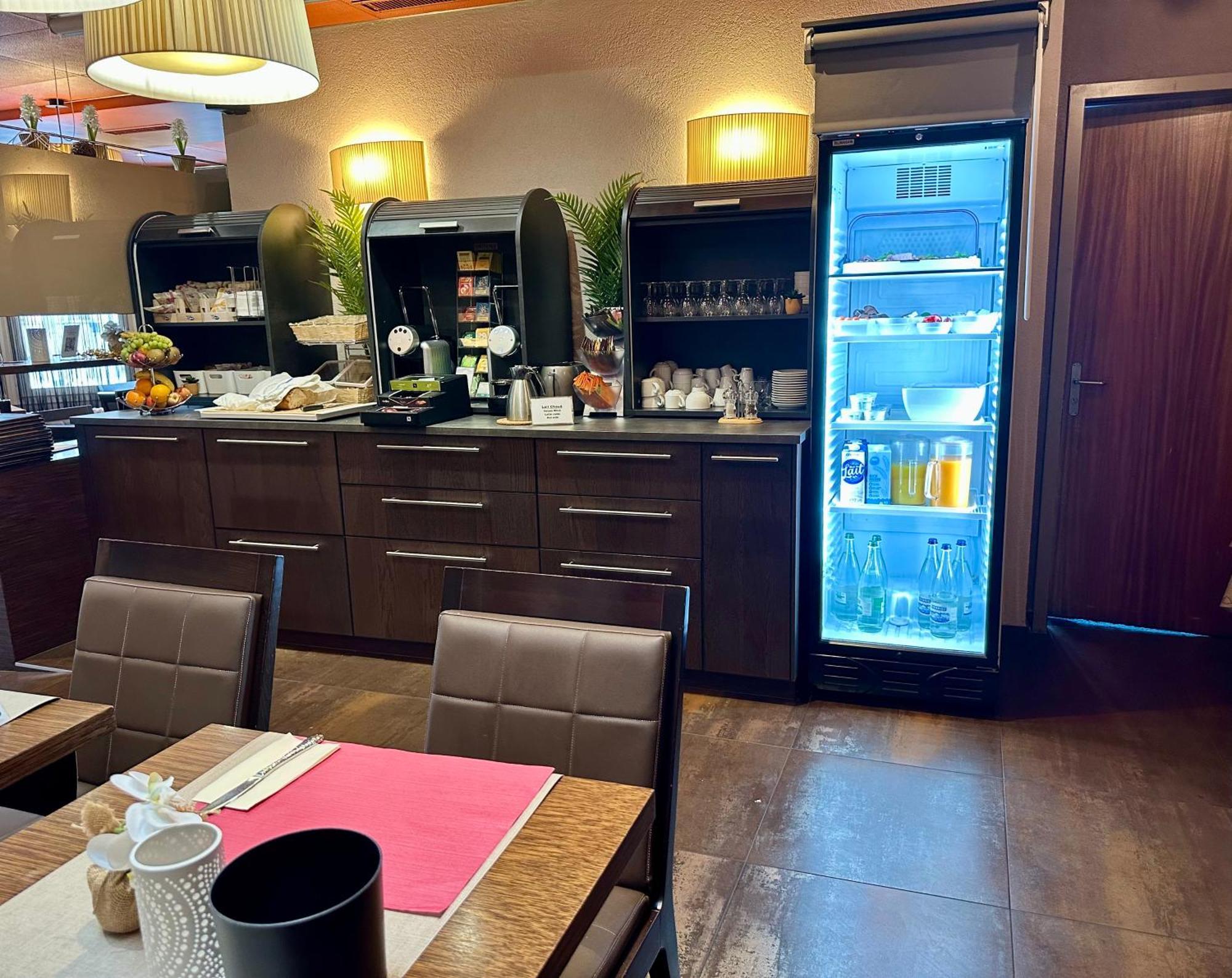 Hotel La Suite Пейерн Экстерьер фото